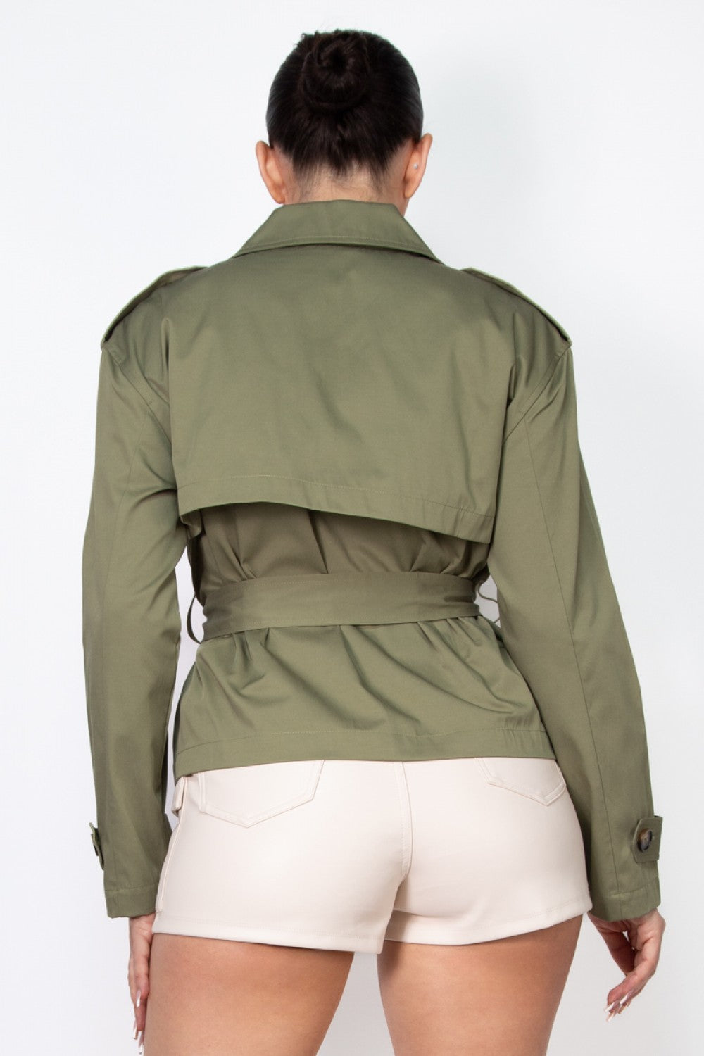 Blazer de couleur unie avec ceinture