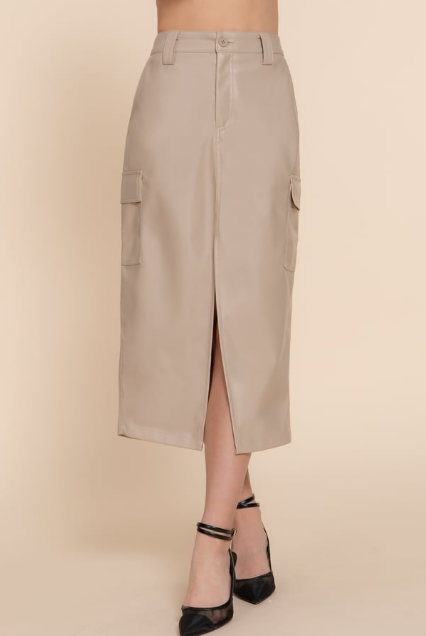 Jupe cargo midi en similicuir