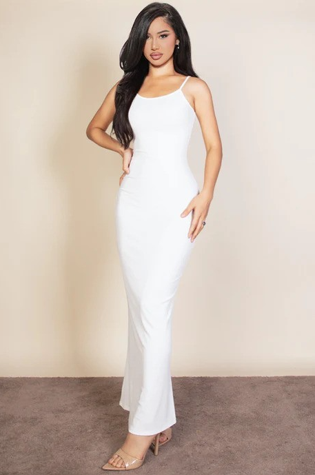 Robe longue camisole à ourlet sirène